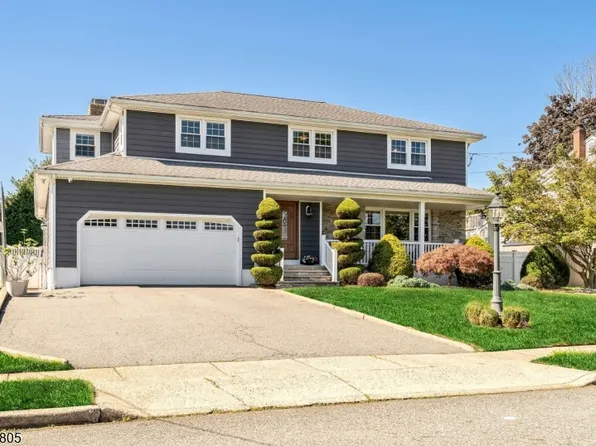 26 Rabkin Dr, Clifton City, NJ 07013