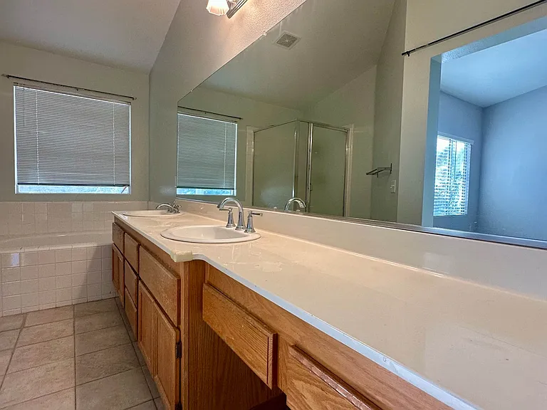 240 Sierra Madre Way — Photo 33