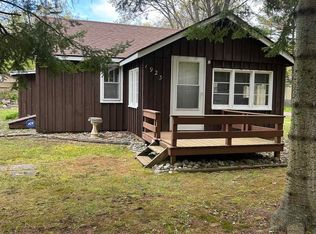 1923 Bear Rd, Oscoda, MI 48750