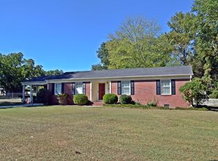 146 Burchwood Cir, Cheraw, SC 29520