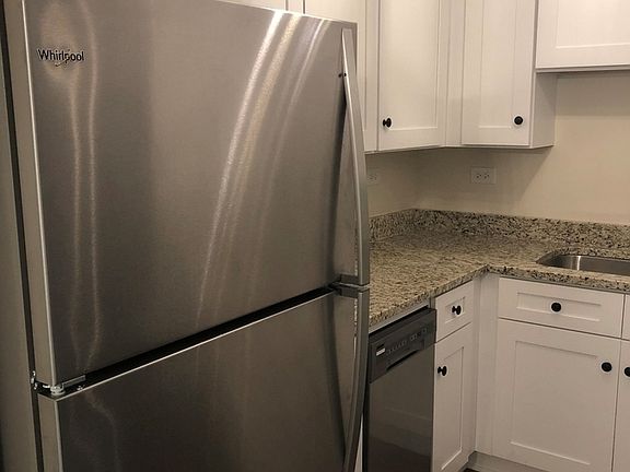 5th image of 709 W Park Ave APT 102