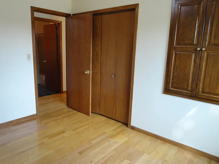 503 24th St SW — Photo 16