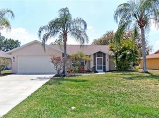 80 Madison Dr, Naples, FL 34110