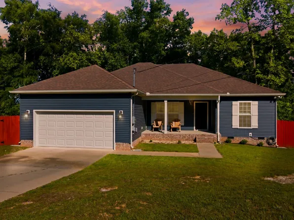106 Doak St, Shelbyville, TN 37160