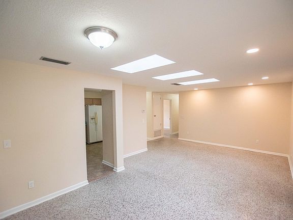 4th image of 3432 Mogul Ave