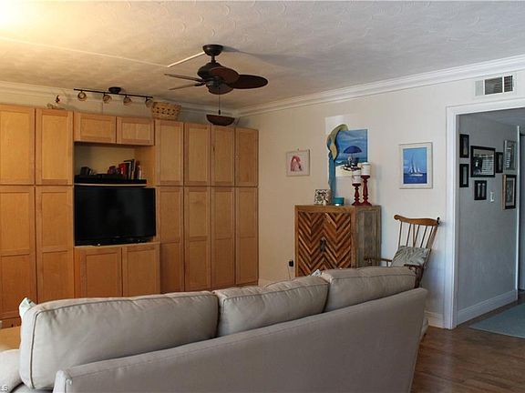 4th image of 6500 Estero Blvd #C115