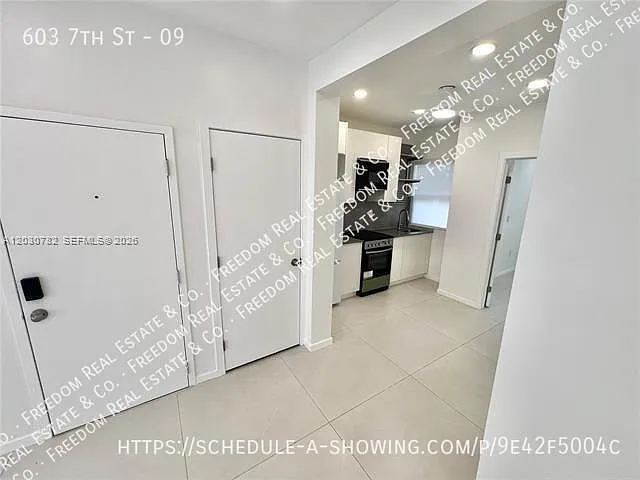 603 7th St #9 — Photo 22