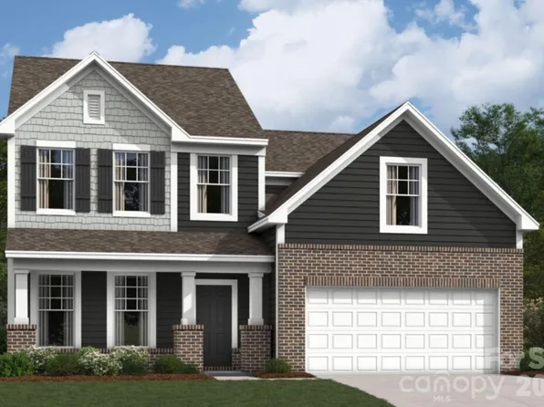 1745 Boulder Ridge Dr, Gastonia, NC 28052