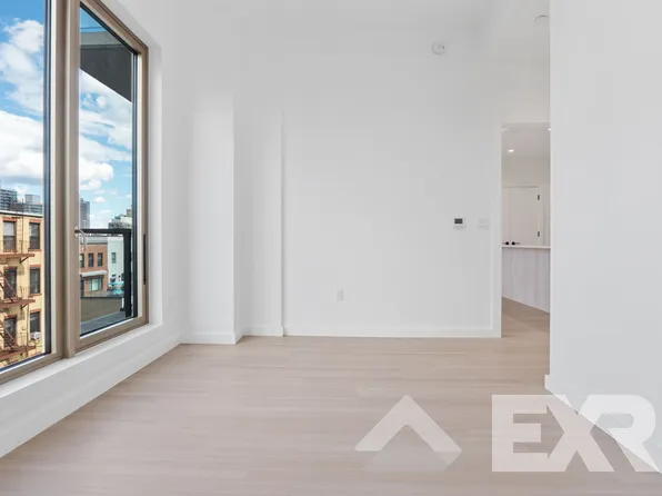 33 4th Street image 9 of 15