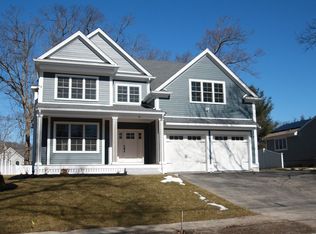 31 Helen Rd, Needham, MA 02492