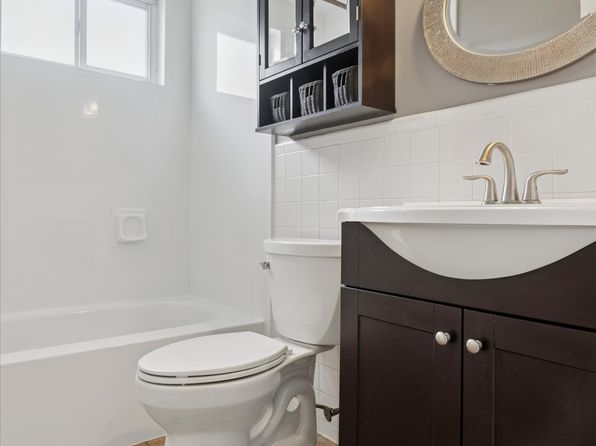 335 E Lancaster Ave UNIT D23
