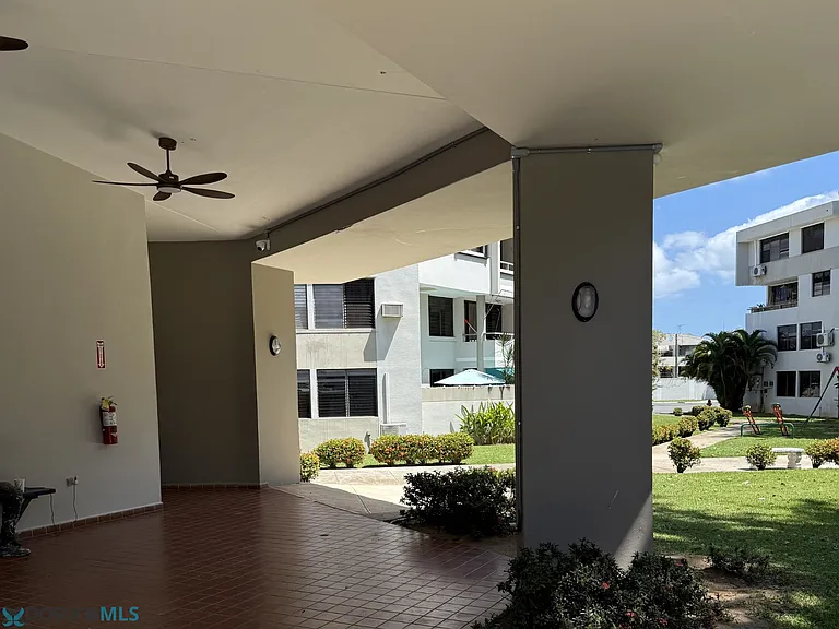 110 Avenue Montecarlo #110 — Photo 14