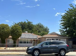 38726 35th St E, Palmdale, CA 93550