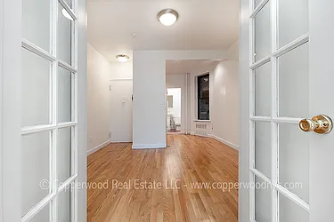 428 East 89th Street #1D image 1 of 6