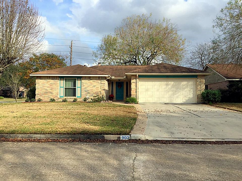 1st image of 903 E Primrose Meadows Cir