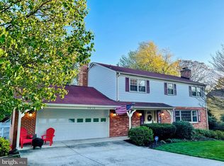 9012 Nomini Ln, Alexandria, VA