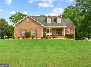 175 Chardonnay Oaks Dr, McDonough, GA
