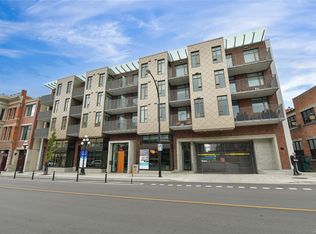 1628 Store St #601, Victoria, BC V8W 0H1