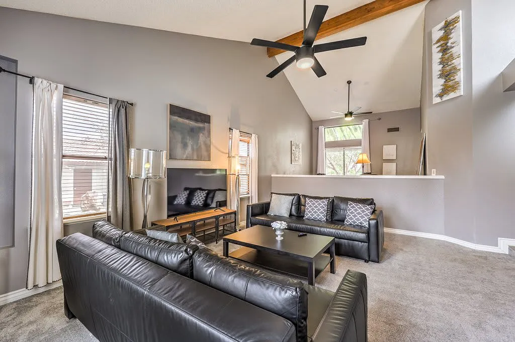 Furnished Rental — Photo 4