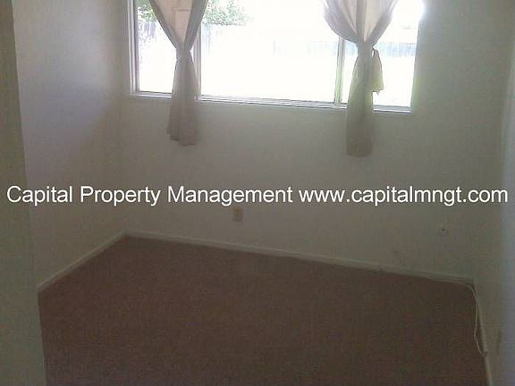 5th image of 952 Sharian St