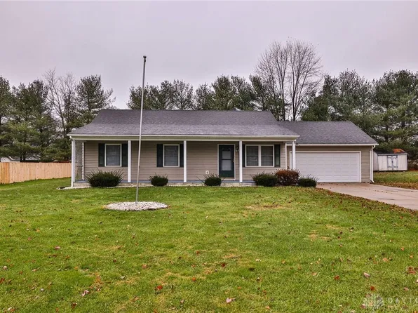 50 Douglas Ln, Georgetown, OH 45121