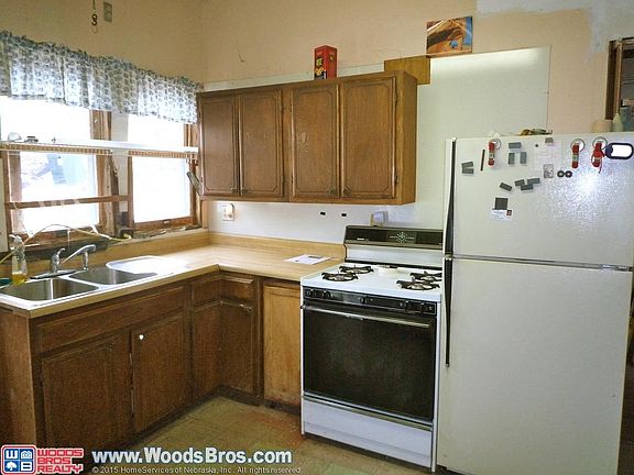 2nd image of 1742 Pepper Ave