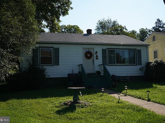 2nd image of 255 Montevista Ave