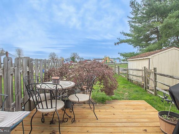 4th image of 339 Barley Dr