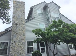 402 Draco Rd, Piscataway, NJ 08854