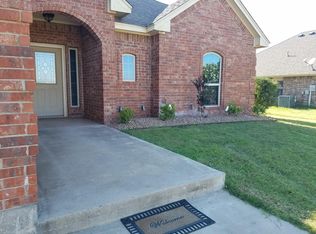 13 NE Summerwood Dr, Elgin, OK 73538