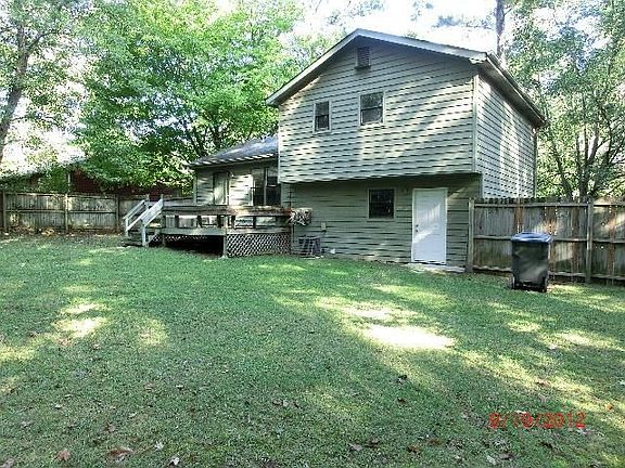 4th image of 2904 Sagemont Pl