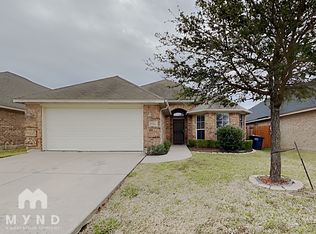 8564 Lake Springs Trl, Hurst, TX 76053