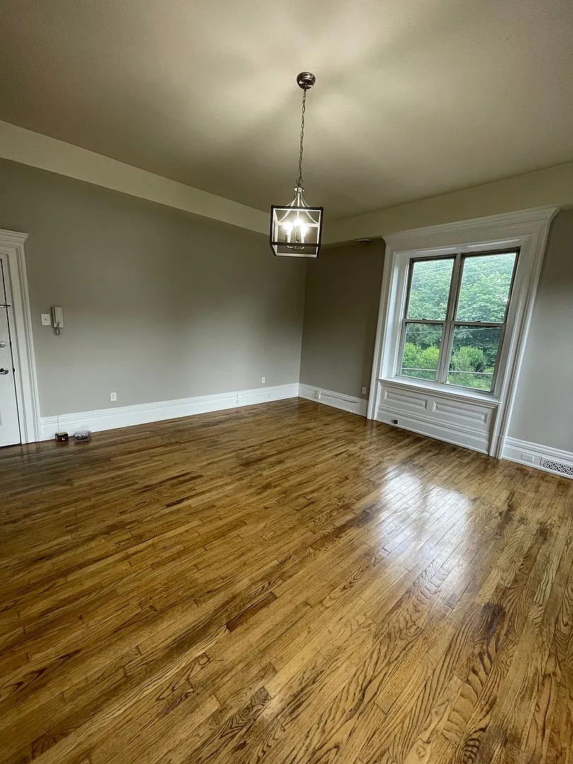 5960 Wellesley Ave — Photo 4