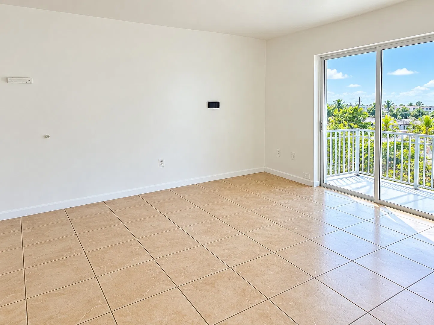 Studio, 450 sqft, $1,250 — Photo 2