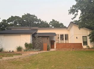 7207 S Columbia Ave, Tulsa, OK 74136