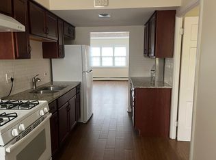 55 High St #1, Highwood, IL