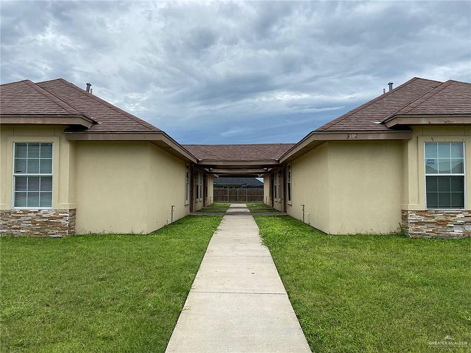 1st image of 3102 E Diamondhead Ave APT 4