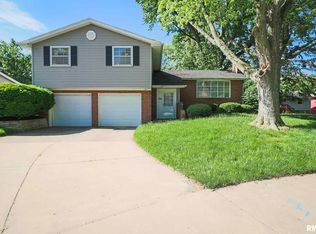 1510 W Tomar Ct, Peoria, IL