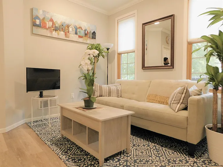 2412 Harriet Ave #101 — Photo 4