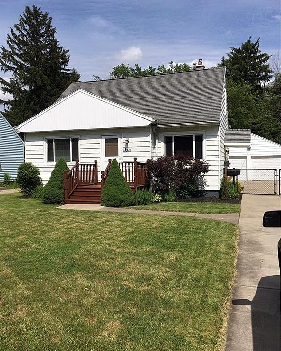 1st image of 257 Kirkwood Dr
