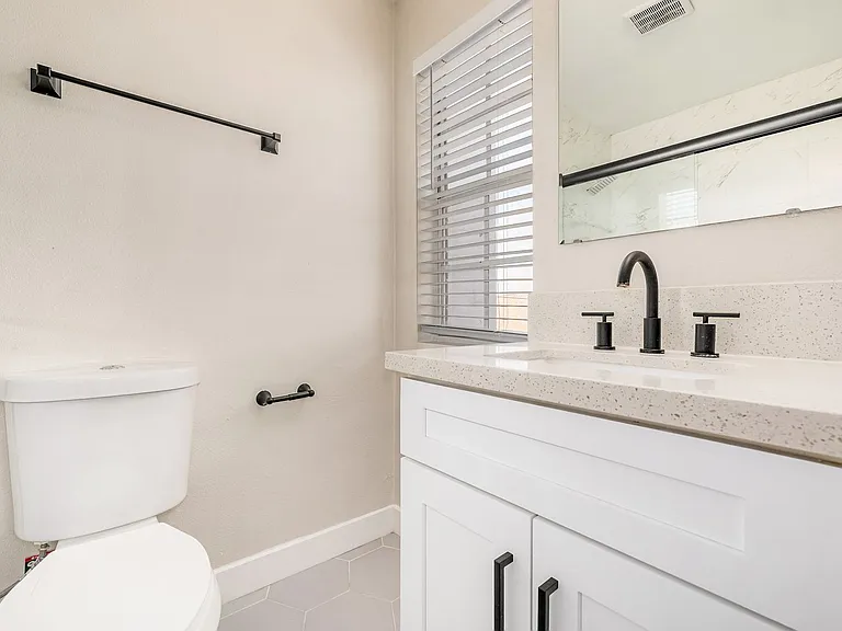 850 Tam O Shanter — Photo 23