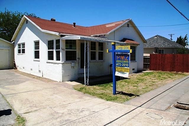 1st image of 141 N Veach Ave