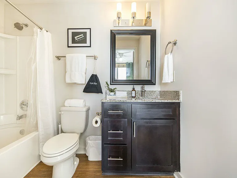 401 Cherry St — Photo 7