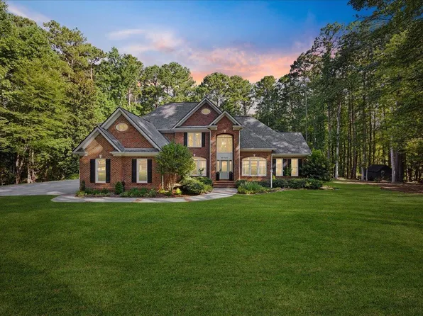 7529 Tynewind Dr, Wake Forest, NC 27587