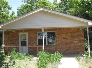 707 West St, Trinidad, TX 75163