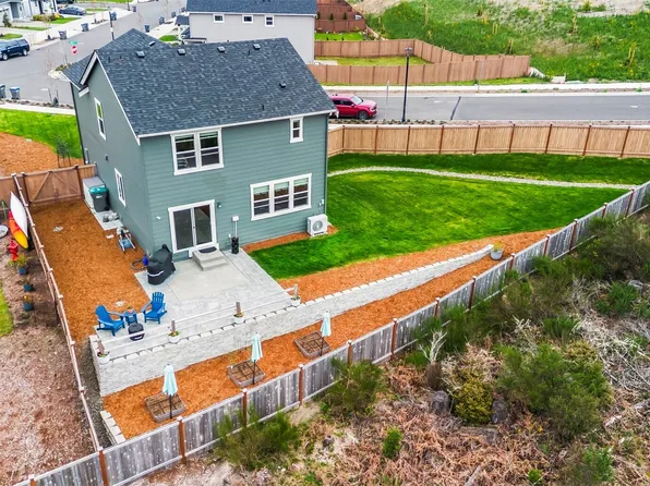 5990 Rebel Road SW, Port Orchard, WA 98367