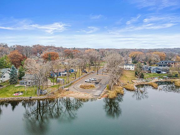 5th image of 3309 Kent St SW