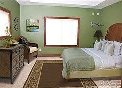 3rd image of 106 Woodland Dr