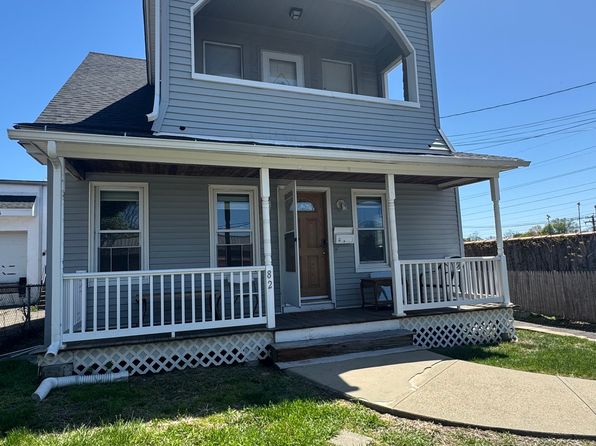 82 Sheridan St, Stratford, CT 06615