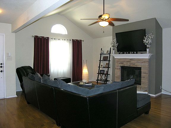 5th image of 805 Birkhill Trl